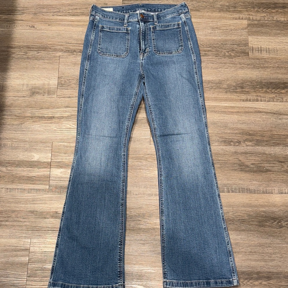 GAP - 70s Flare High Rise Jeans